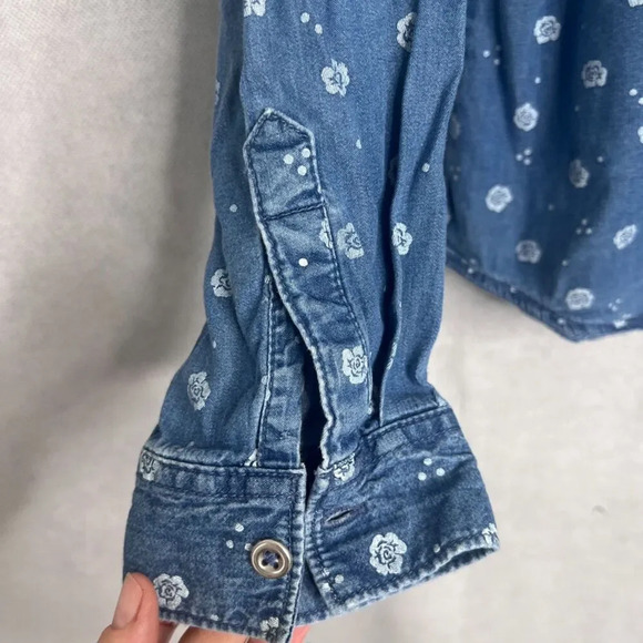 Basic Editions Blue Chambray Floral Long Sleeve Button Up Cotton Blend Top Sz L - Picture 4 of 9